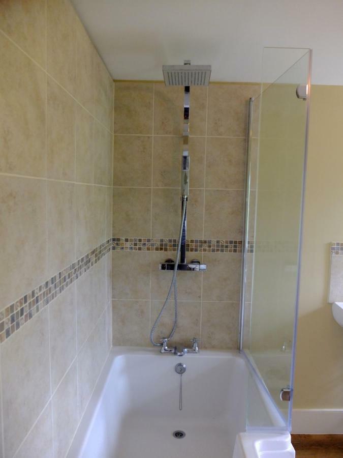 Home Barn Bed And Breakfast Yeovil Exterior foto